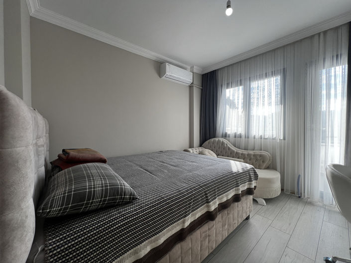 Image No.20-3 Bed Apartment for sale