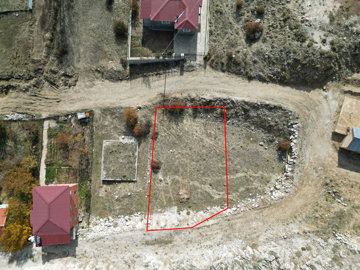 Exterior 3