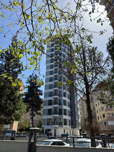 Image No.1-4 Bed Apartment for sale