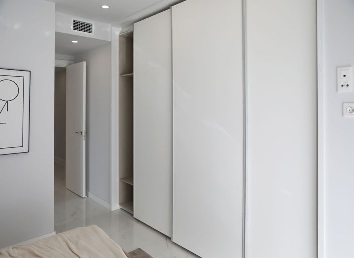 Image No.17-3 Bed Apartment for sale