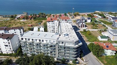 Exterior 3