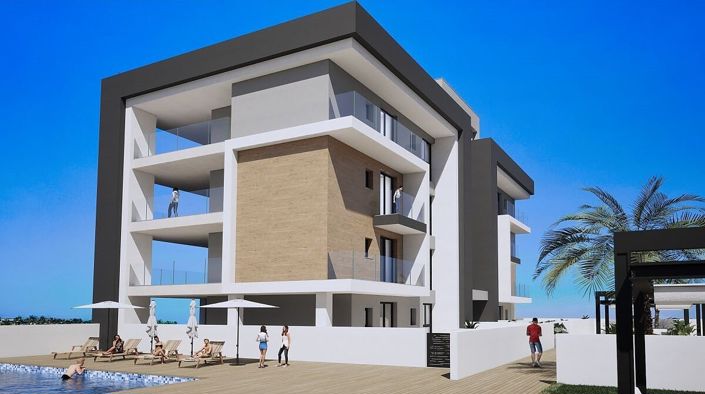 Image No.3-3 Bed Apartment for sale