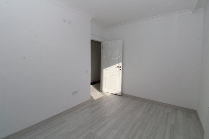 Image No.12-1 Bed Apartment for sale