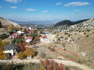 Exterior 1