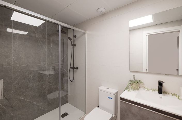 Image No.19-1 Bed Apartment for sale