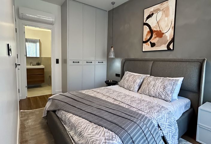 Image No.24-3 Bed Apartment for sale