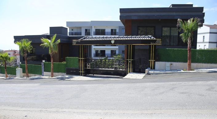 Image No.2-6 Bed House/Villa for sale