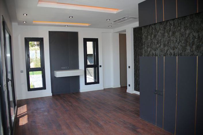 Image No.29-6 Bed House/Villa for sale