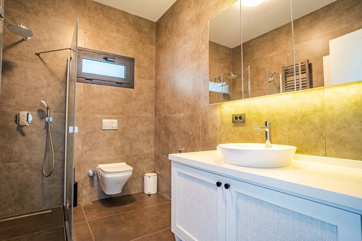 Image No.55-5 Bed House/Villa for sale