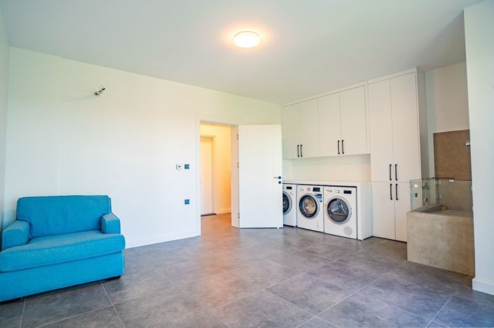 Image No.57-5 Bed House/Villa for sale