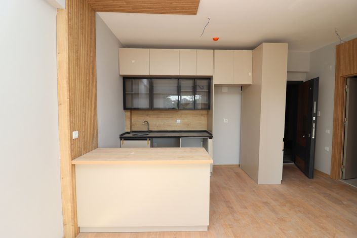 Image No.12-2 Bed Apartment for sale