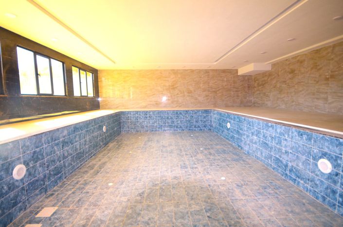 Image No.18-3 Bed Apartment for sale