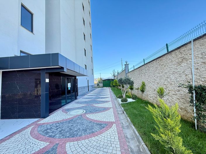 Image No.22-3 Bed Apartment for sale