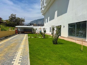 Exterior 12