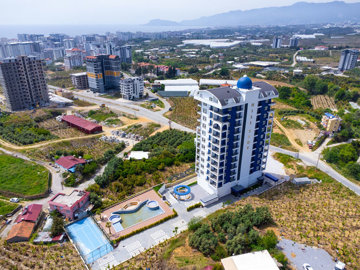 Exterior 5