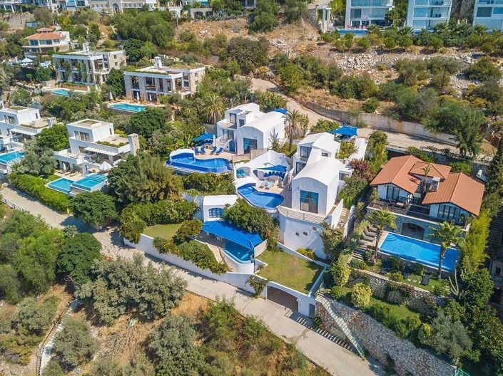 Image No.2-5 Bed House/Villa for sale