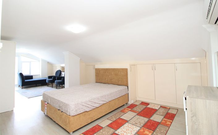 Image No.24-4 Bed Apartment for sale