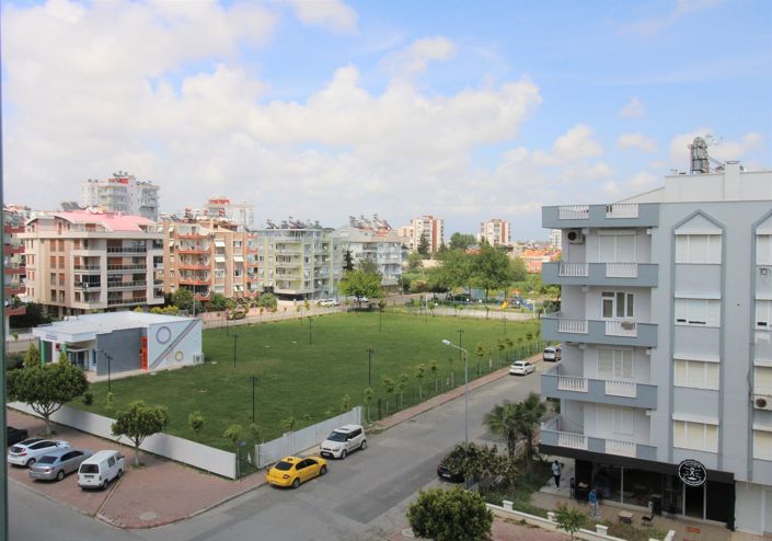 Image No.32-4 Bed Apartment for sale