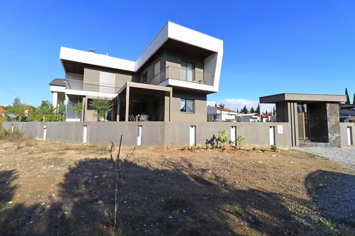 Image No.4-4 Bed House/Villa for sale