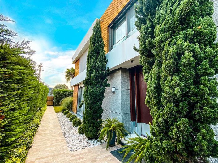 Image No.14-5 Bed House/Villa for sale