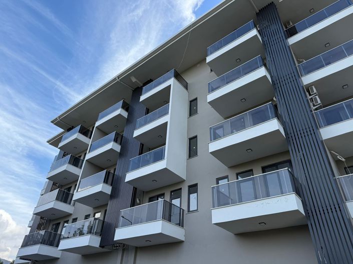 Image No.3-3 Bed Apartment for sale