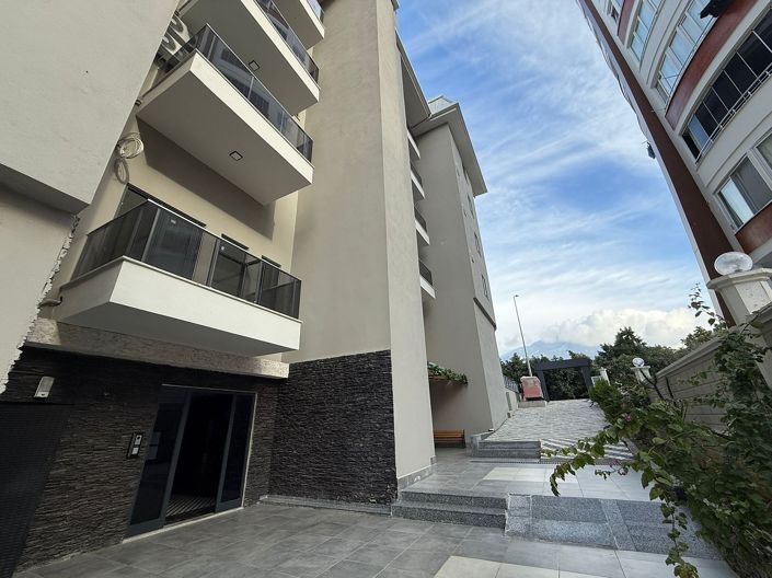 Image No.6-3 Bed Apartment for sale