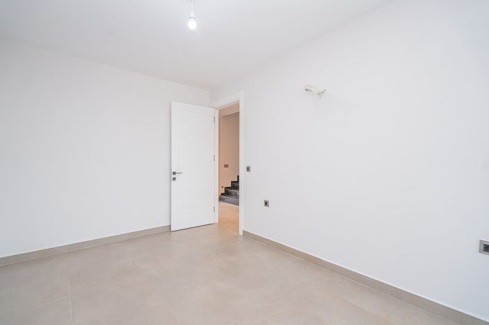 Image No.29-Appartement de 4 chambres à vendre à Mahmutlar