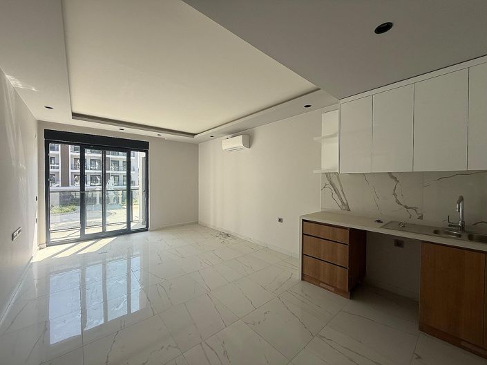 Image No.12-2 Bed Apartment for sale