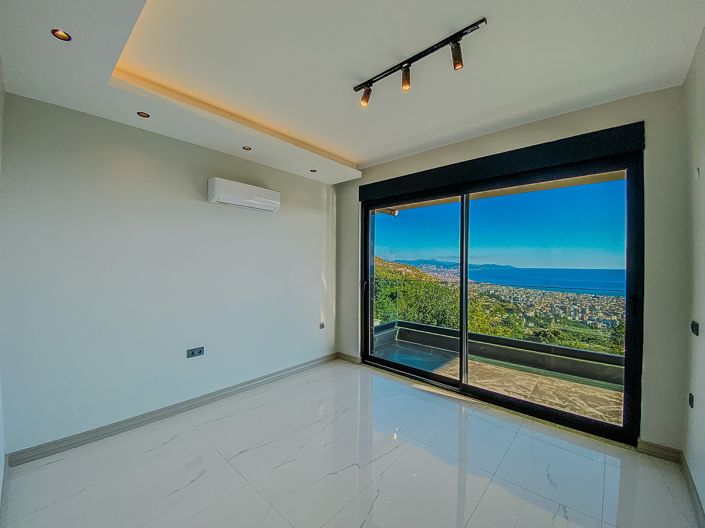 Image No.23-5 Bed House/Villa for sale