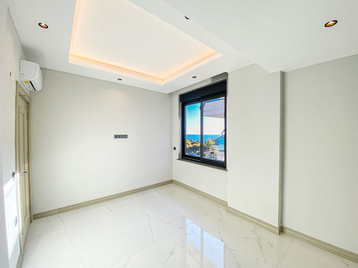 Image No.28-5 Bed House/Villa for sale