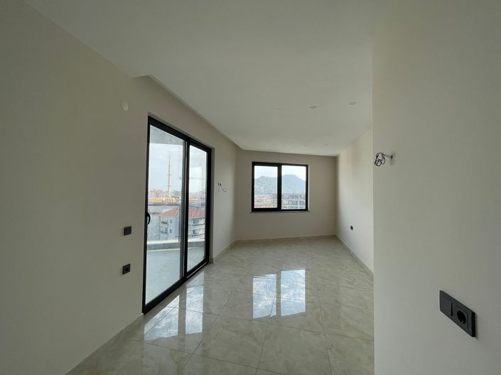 Image No.16-3 Bed Apartment for sale