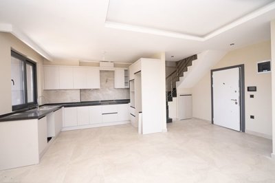 Interior 2