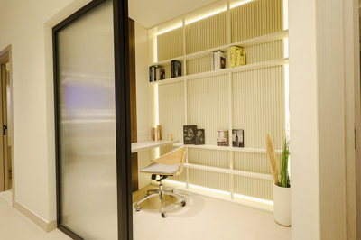 Interior 7