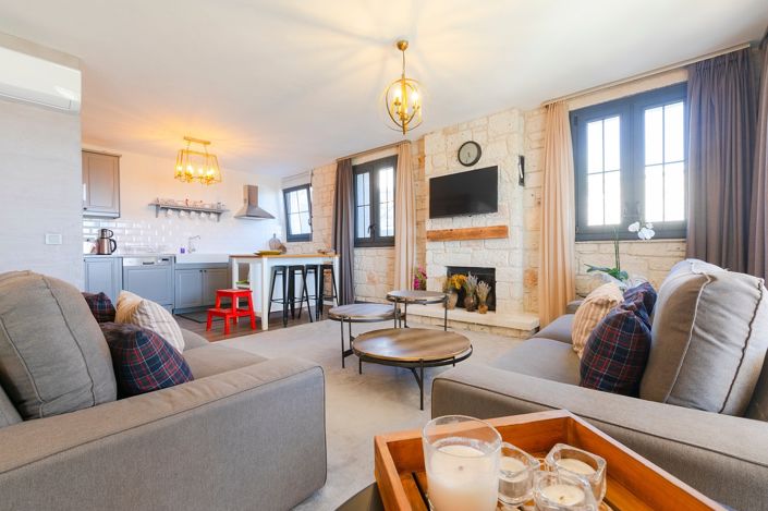 Image No.30-7 Bed House/Villa for sale