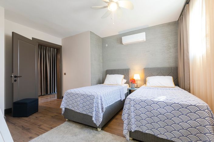 Image No.47-7 Bed House/Villa for sale