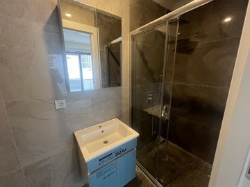 Interior 9