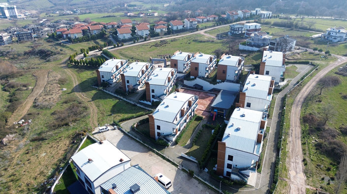 Image No.20-4 Bed Apartment for sale