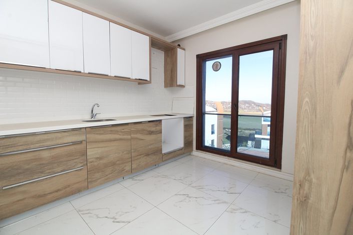 Image No.25-4 Bed Apartment for sale