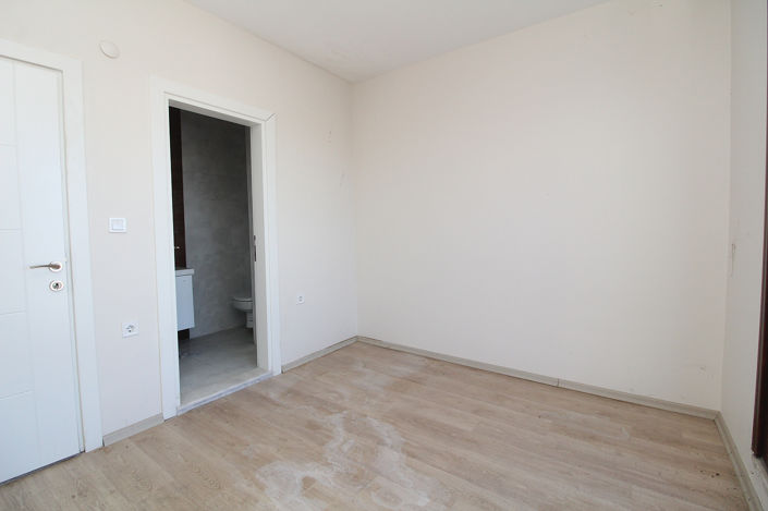 Image No.28-4 Bed Apartment for sale