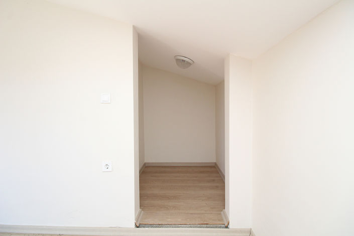 Image No.32-4 Bed Apartment for sale