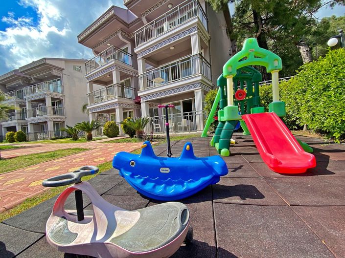 Image No.5-Commercial de 16 chambres à vendre à Ölüdeniz