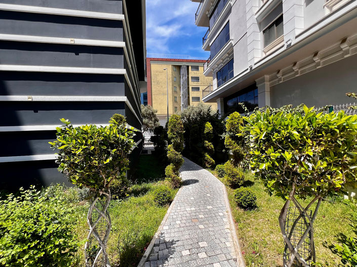 Image No.12-2 Bed Apartment for sale