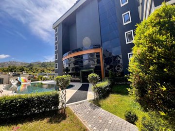 Exterior 9