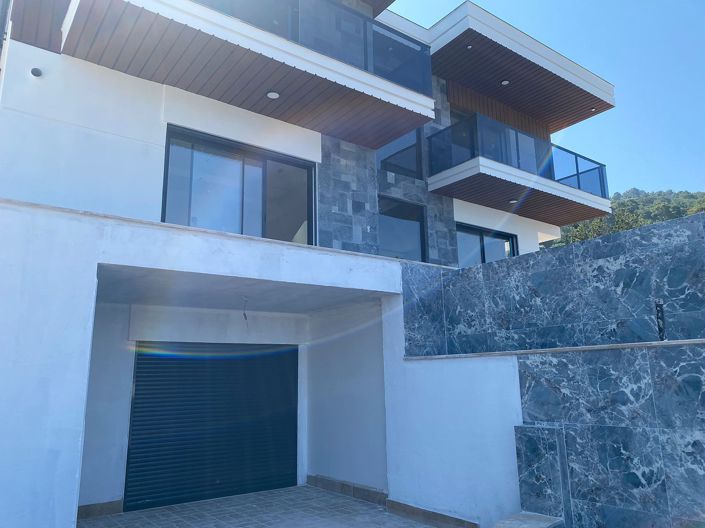 Image No.21-Maison / Villa de 6 chambres à vendre à Uzunyurt