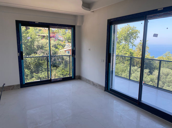 Image No.25-Maison / Villa de 6 chambres à vendre à Uzunyurt