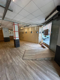 Interior 6