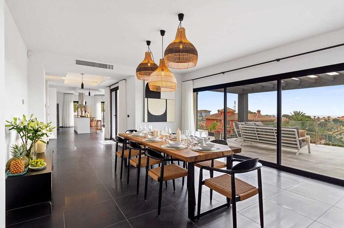 Image No.26-5 Bed House/Villa for sale