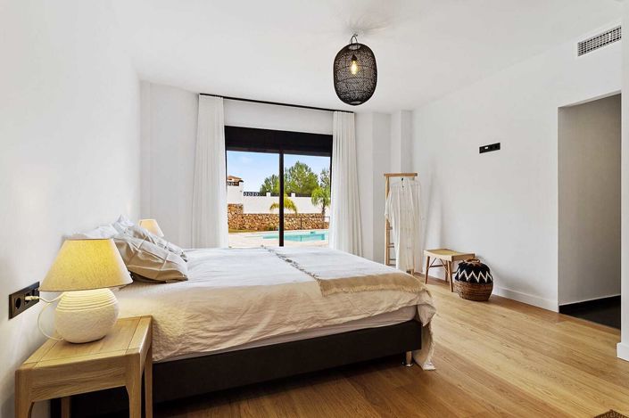 Image No.34-5 Bed House/Villa for sale