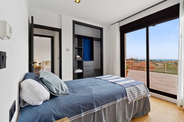 Image No.35-5 Bed House/Villa for sale