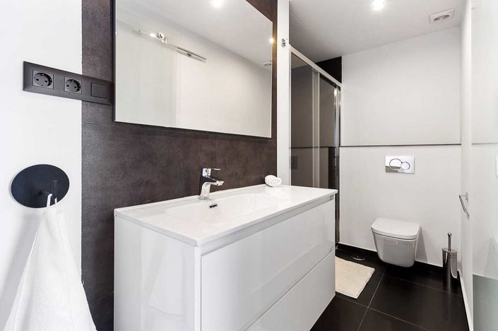 Image No.45-5 Bed House/Villa for sale